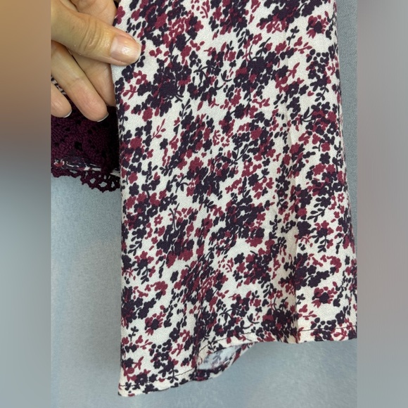 NWT Love Stitch Boho Bell Sleeve Lace Detail Top Small - Picture 11 of 16